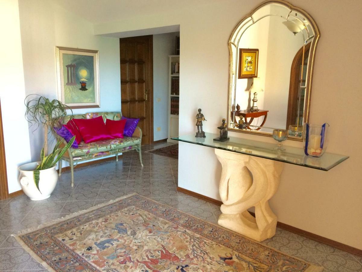 Tony Home Olbia Zewnętrze zdjęcie